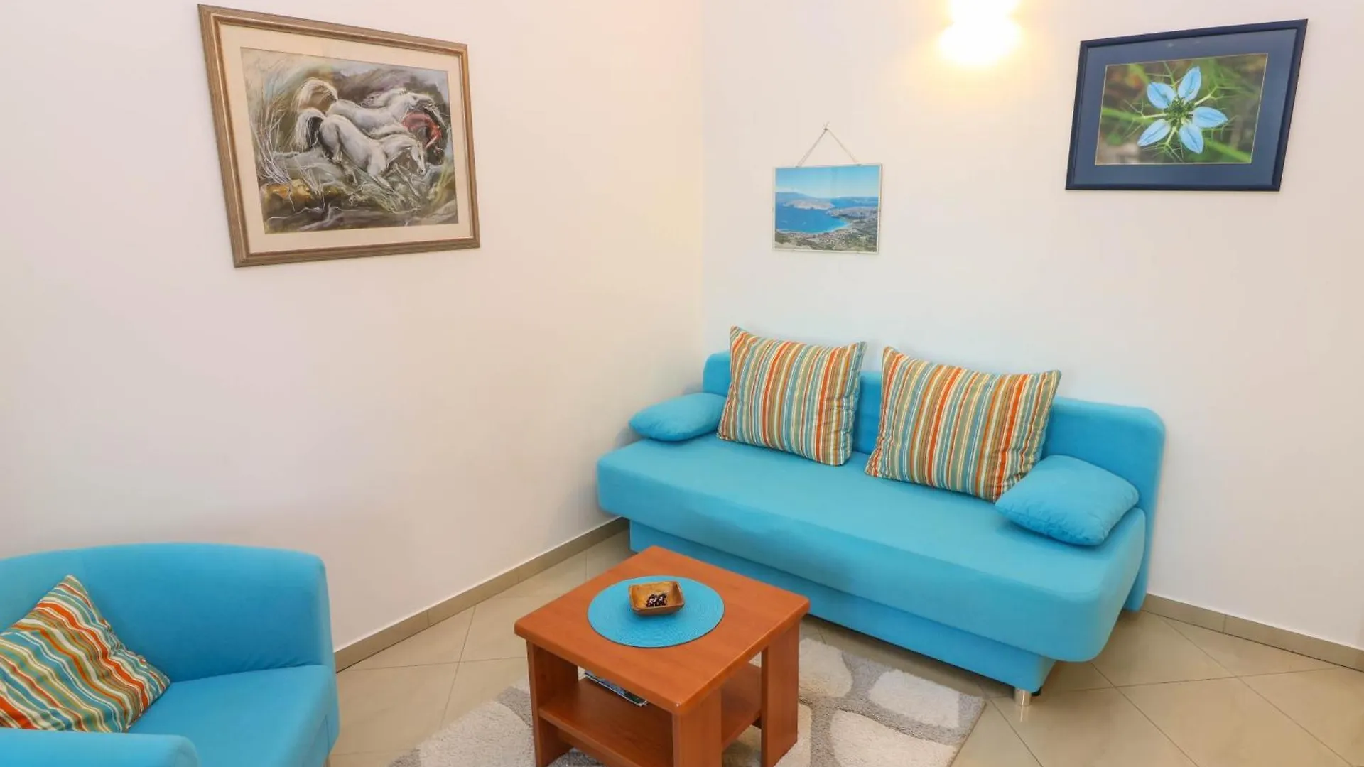 Apartments With A Parking Space Baska, Krk - 19530 0*, Baska (Krk)