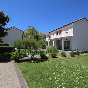Corinthia Lägenhetshotell
